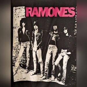 Ramones black large sweatshirt